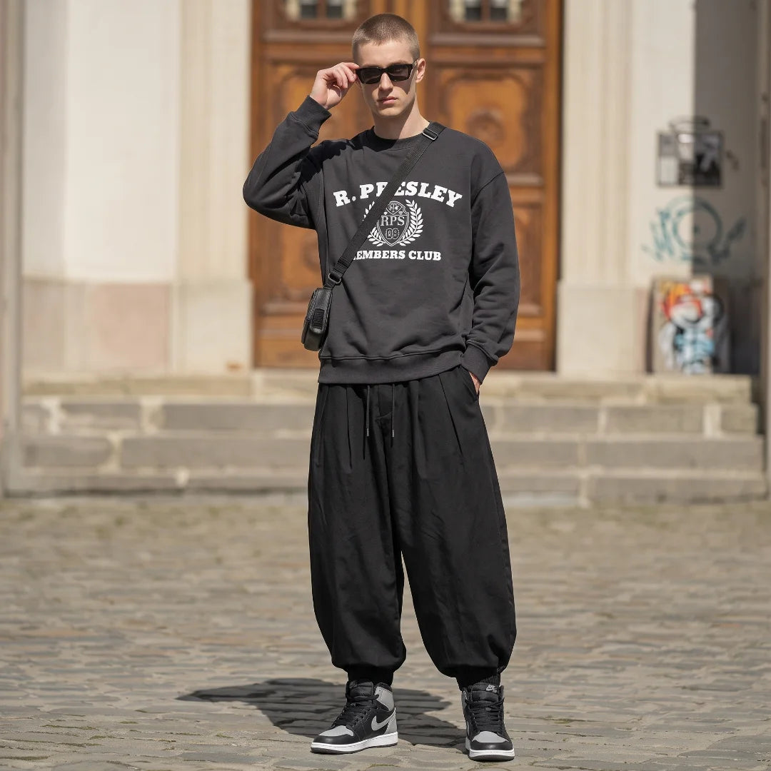 Members Club Crewneck